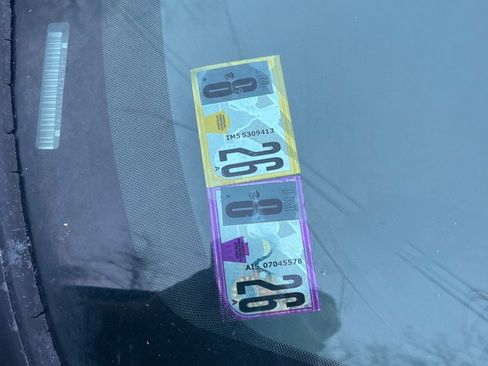 Used 2008 Buick LaCrosse CX image 8