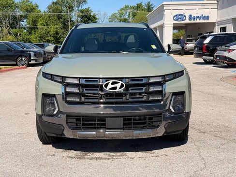 Used 2025 Hyundai Santa Cruz Limited AWD/4WD image 2