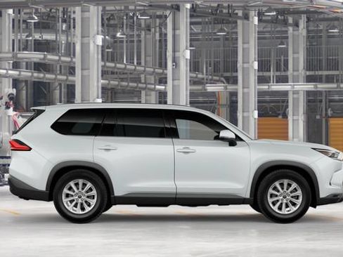 New 2026 Toyota Grand Highlander XLE FWD image 14