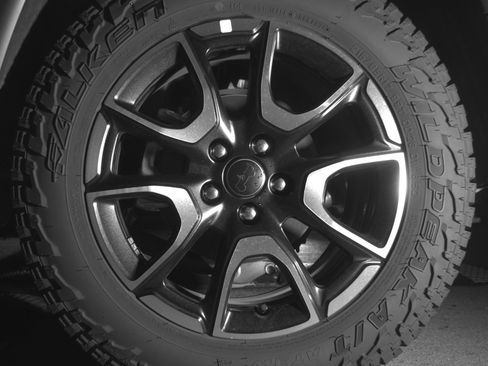 Used 2025 Jeep Compass Trailhawk image 14