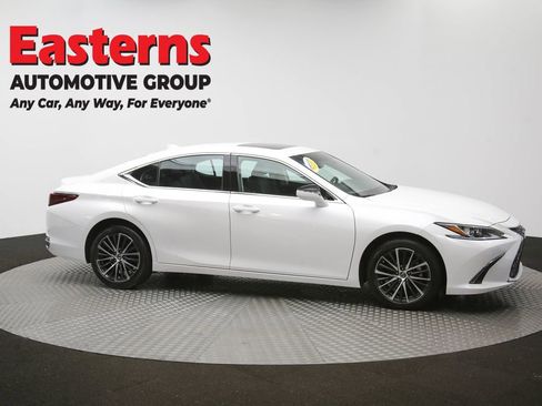 Used 2024 Lexus ES 250 w/ Premium Package AWD/4WD image 49