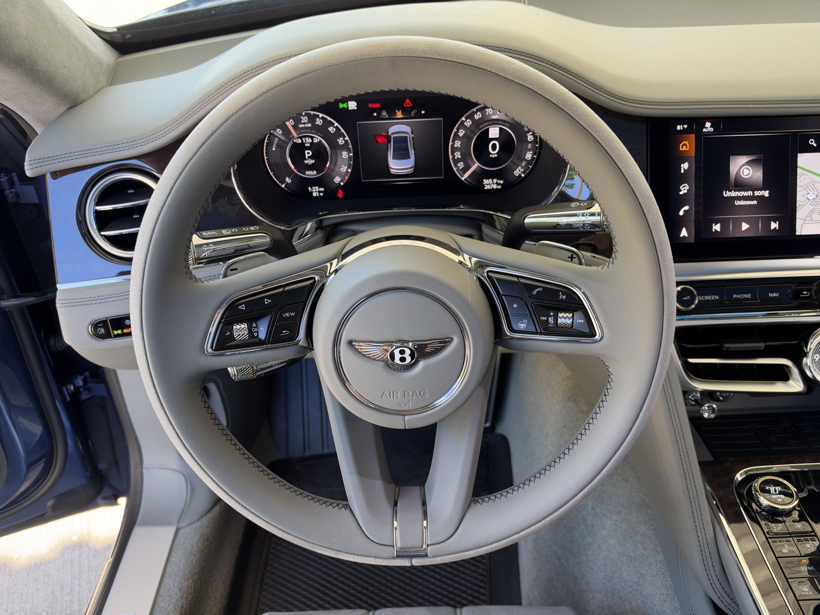 Certified 2025 Bentley Flying Spur Plug-In Hybrid AWD/4WD image 19