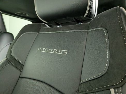 New 2026 RAM 3500 Laramie AWD/4WD image 17