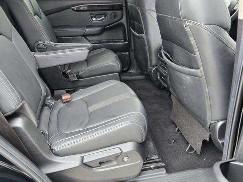 Used 2024 Honda Pilot EX-L image 16