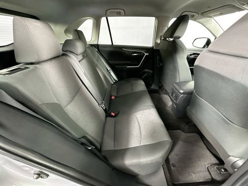 Used 2024 Toyota RAV4 XLE FWD image 25