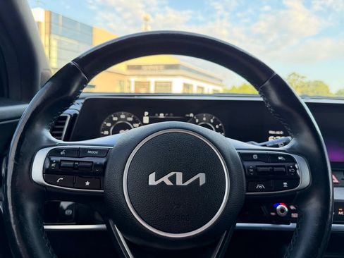 Certified 2023 Kia Sportage X-Pro AWD/4WD image 11