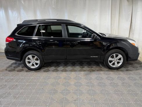 Used 2014 Subaru Outback 2.5i Premium image 9