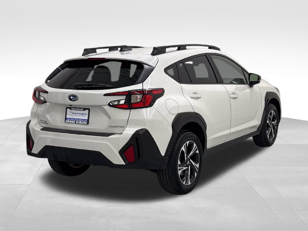 Used 2024 Subaru Crosstrek 2.0i Premium w/ Crosstrek Mirror Package AWD/4WD image 7