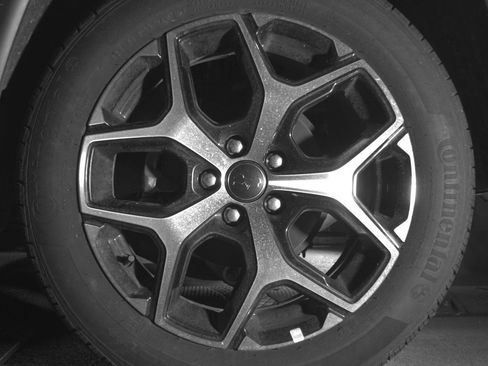 Used 2025 Jeep Compass Limited image 14