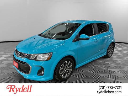 Used 2020 Chevrolet Sonic LT w/ Convenience Package FWD image 1