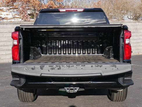 Used 2023 Chevrolet Silverado 1500 RST AWD/4WD image 6