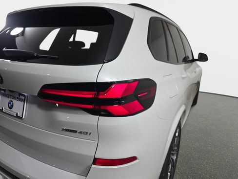 New 2026 BMW X5 xDrive40i w/ M Sport Package AWD/4WD image 35