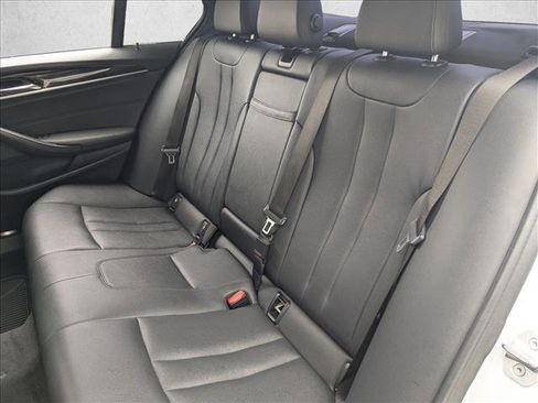 Used 2018 BMW 530i w/ Premium Package RWD image 20