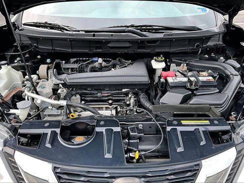 Used 2019 Nissan Rogue SV AWD/4WD image 30
