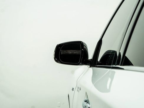 Used 2019 INFINITI QX60 Luxe w/ Sensory Package image 14