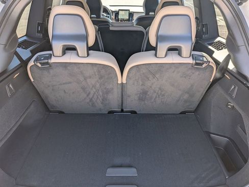 New 2026 Volvo XC90 B6 Ultra w/ Protection Package image 23