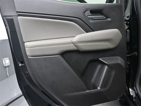 Used 2023 Chevrolet Colorado ZR2 w/ ZR2 Convenience Package III image 14