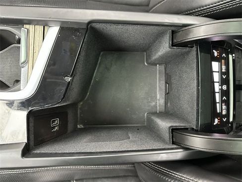 Used 2021 Volvo XC60 T5 Inscription w/ Advanced Package image 21