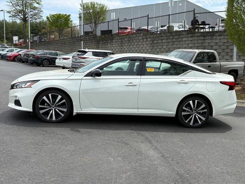 Used 2022 Nissan Altima 2.5 SR image 4