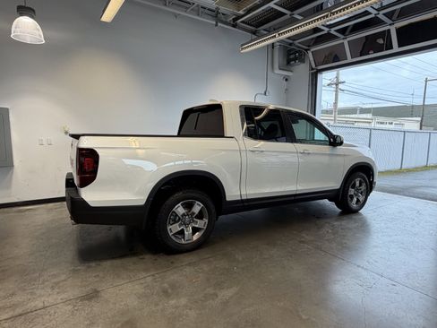New 2026 Honda Ridgeline RTL image 3