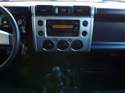 Used 2007 Toyota FJ Cruiser 4WD image 29