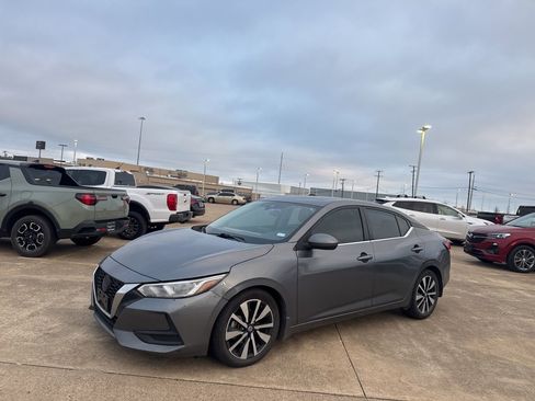 Certified 2022 Nissan Sentra SV w/ SV Premium Package image 8