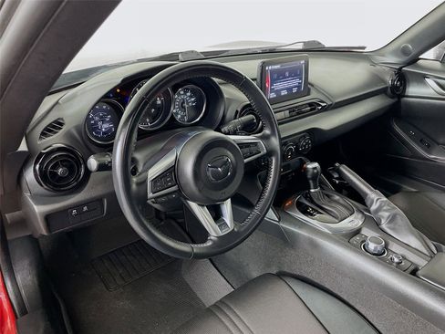 Used 2021 MAZDA MX-5 Miata Sport RWD image 13