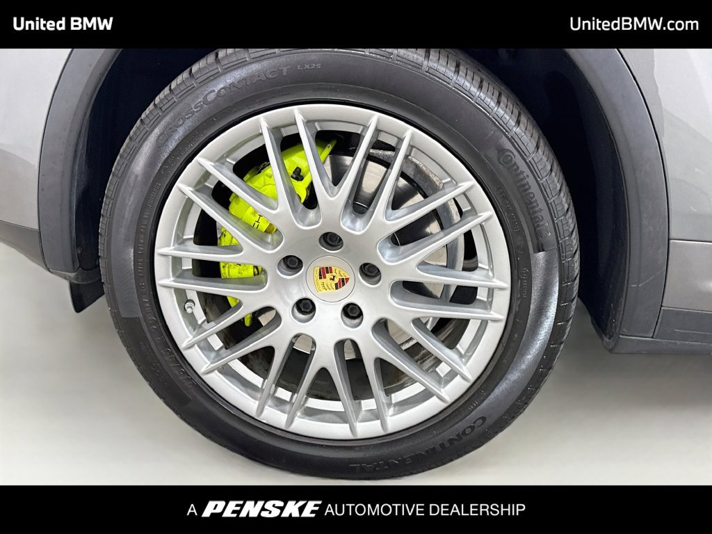 Used 2018 Porsche Cayenne S AWD/4WD image 9