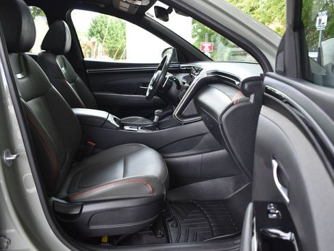 Used 2022 Hyundai Santa Cruz Limited AWD/4WD image 9
