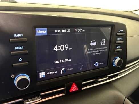 Used 2023 Hyundai Elantra SEL FWD image 24