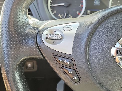 Used 2019 Nissan Sentra S w/ Appearance Package image 4