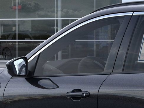 Used 2025 Ford Escape SE w/ Class II Trailer Tow Package image 20