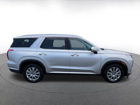 Used 2025 Hyundai Palisade SEL FWD image 13