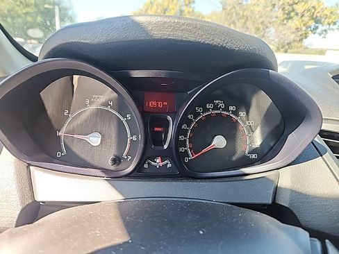 Used 2012 Ford Fiesta S image 12