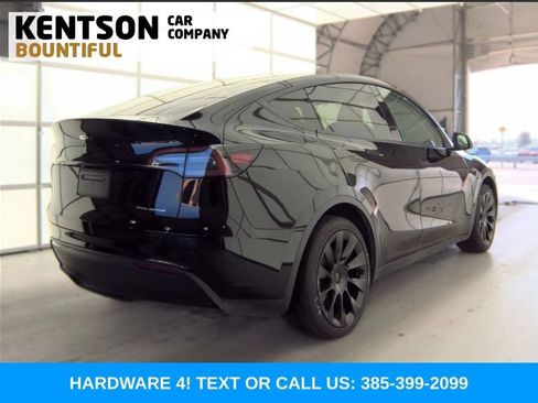 Used 2023 Tesla Model Y Long Range AWD/4WD image 2