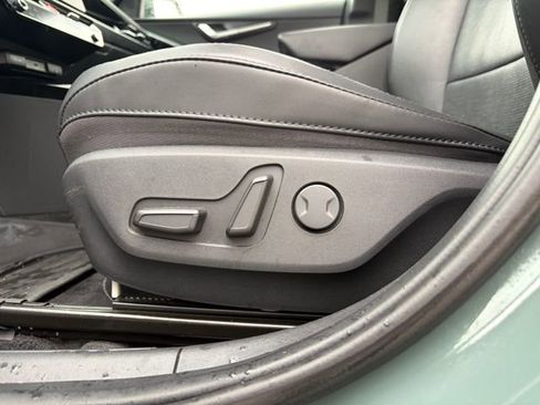 Certified 2023 Kia Niro Wave w/ Wave Preserve Package image 18