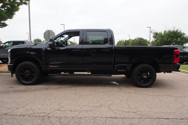 Certified 2025 Ford F350 Lariat w/ Lariat Ultimate Package AWD/4WD image 4