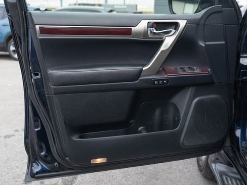 Used 2019 Lexus GX 460 Luxury image 10