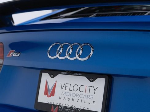 Used 2017 Audi R8 V10 plus AWD/4WD image 31