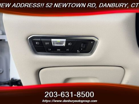 Used 2021 BMW X5 xDrive40i w/ M Sport Package AWD/4WD image 26