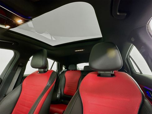 New 2026 Mercedes-Benz GLC 43 AMG 4MATIC Coupe image 24