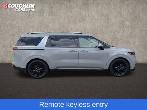 Used 2024 Kia Carnival SX Prestige FWD image 11
