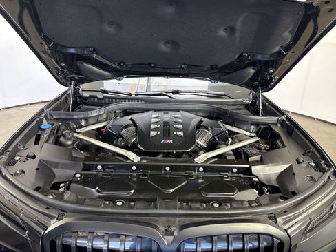 Used 2025 BMW X7 M60i w/ Executive Package AWD/4WD image 28