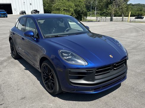 Used 2024 Porsche Macan GTS AWD/4WD image 2