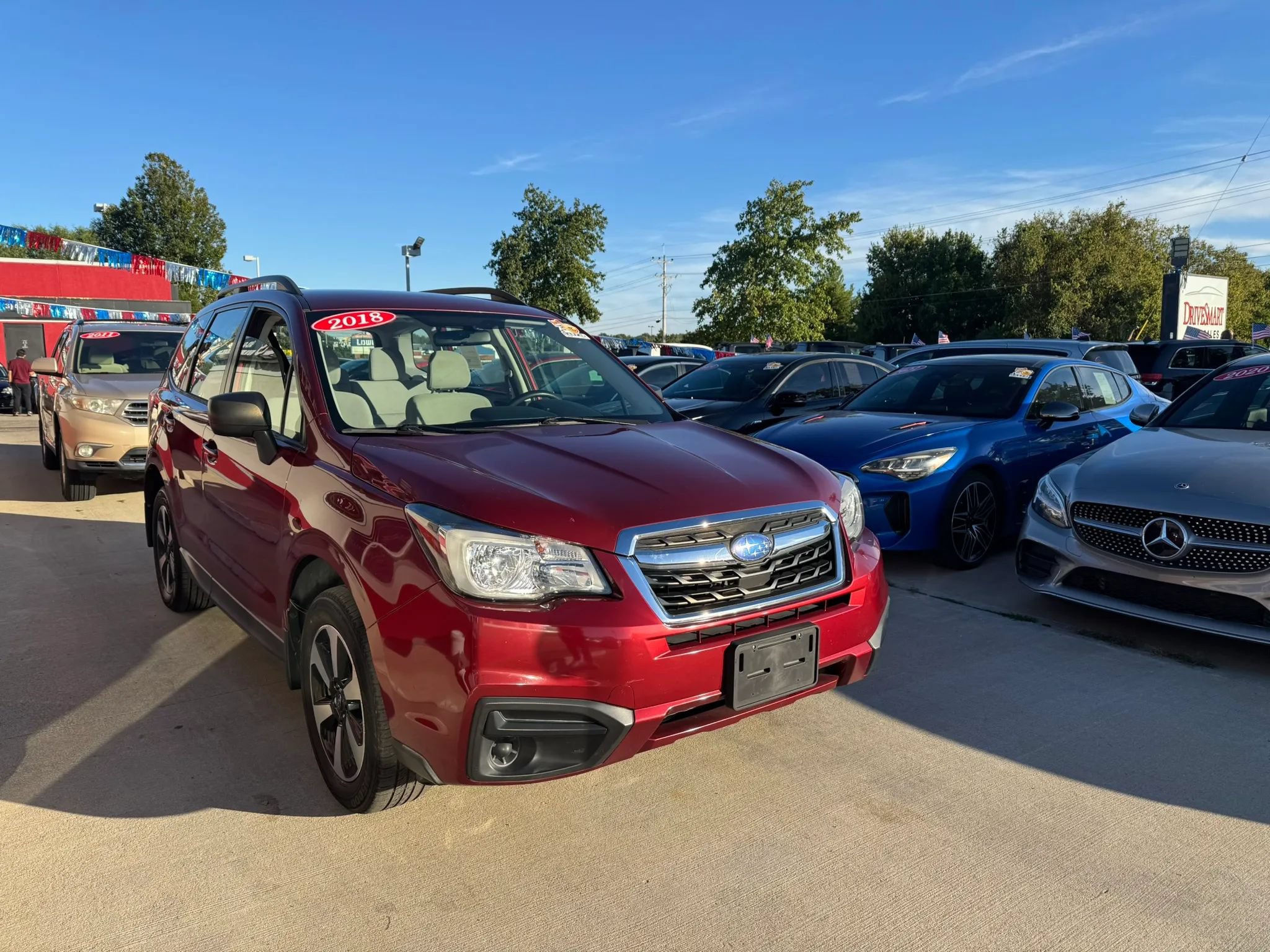 Used 2018 Subaru Forester 2.5i w/ Alloy Wheel Package AWD/4WD image 2