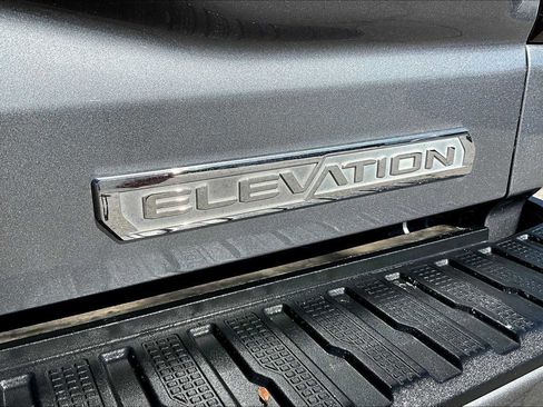 Used 2020 GMC Sierra 1500 Elevation w/ Elevation Value Package image 9