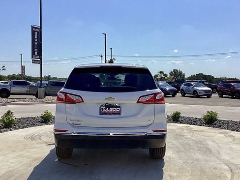 Used 2020 Chevrolet Equinox LT image 6