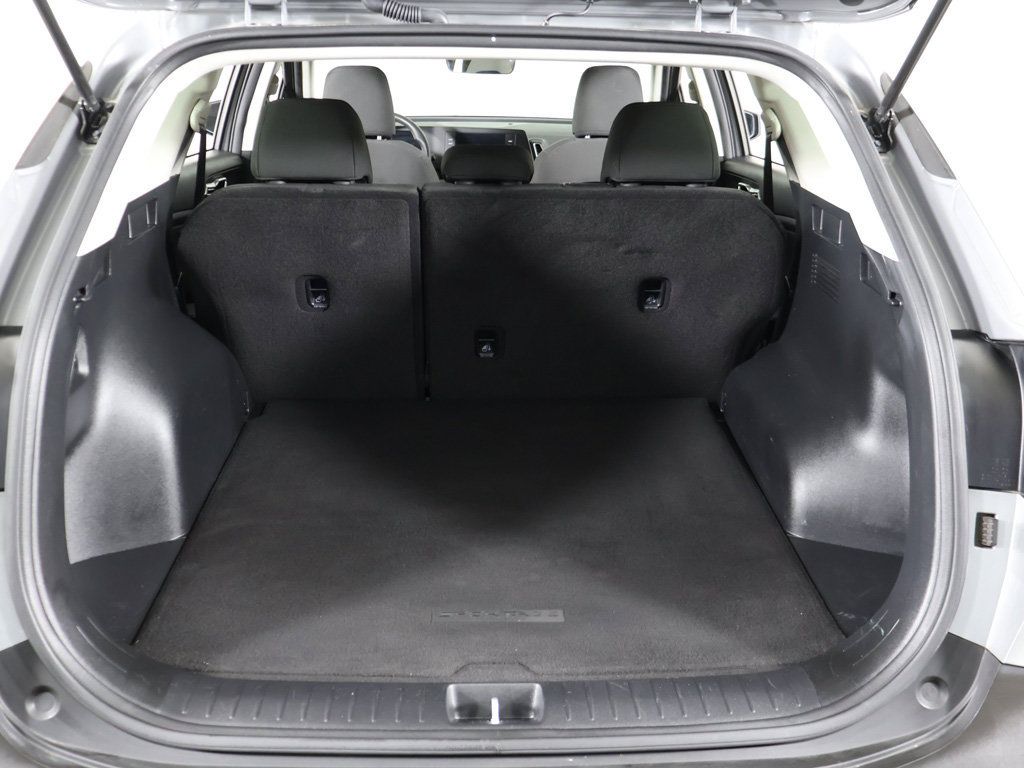 Used 2024 Kia Sportage LX FWD image 17