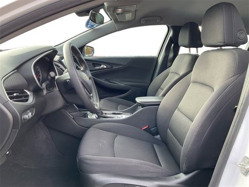 Used 2024 Chevrolet Malibu LT image 21