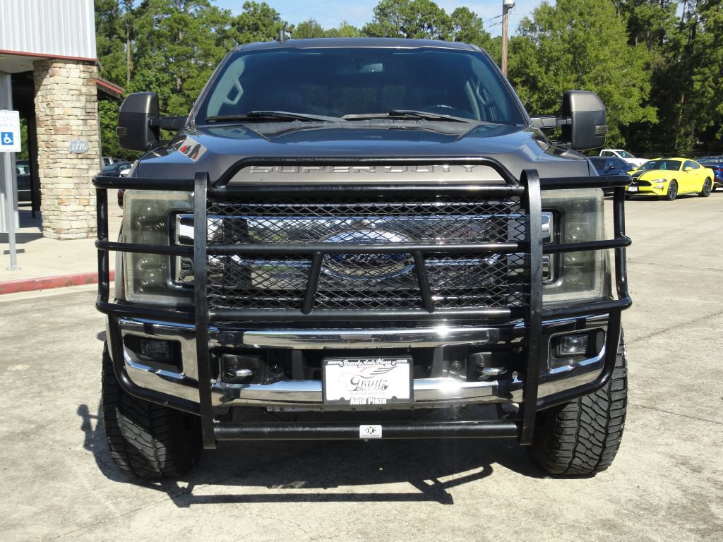 Used 2019 Ford F250 Lariat w/ Chrome Package AWD/4WD image 2